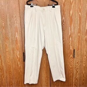 Dockers' Classic Fit Men's Dress Pants W36 L31 Off White 100%‎ Cotton Straight